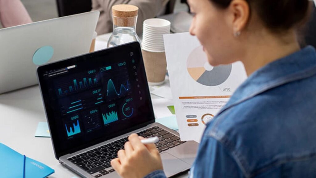 Azure Consultants in Financial Services: Enhancing Security and Performance