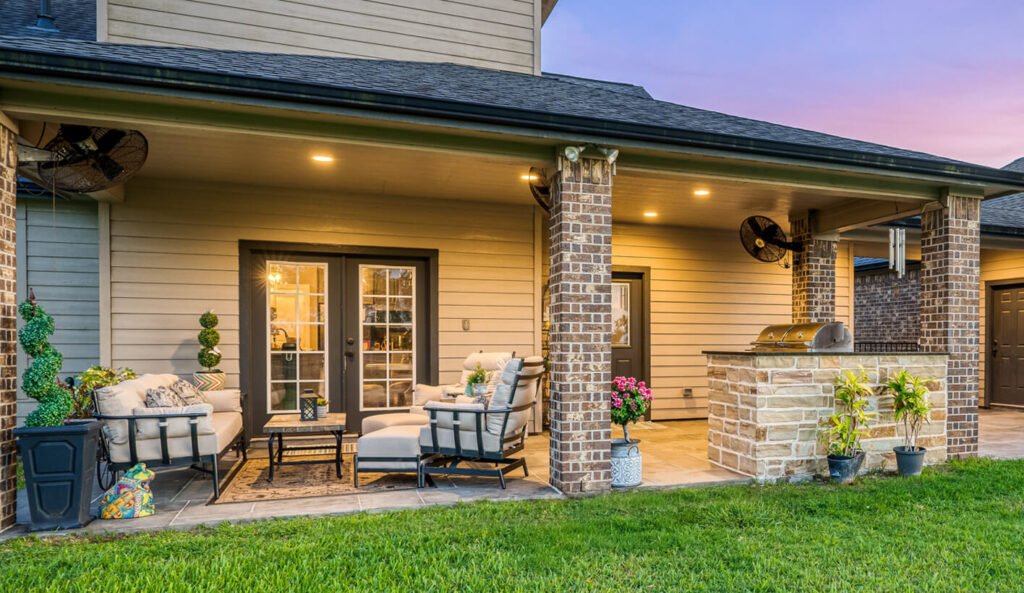 Patio Covers Installation Ideas to Match Your Home’s Architectural Style