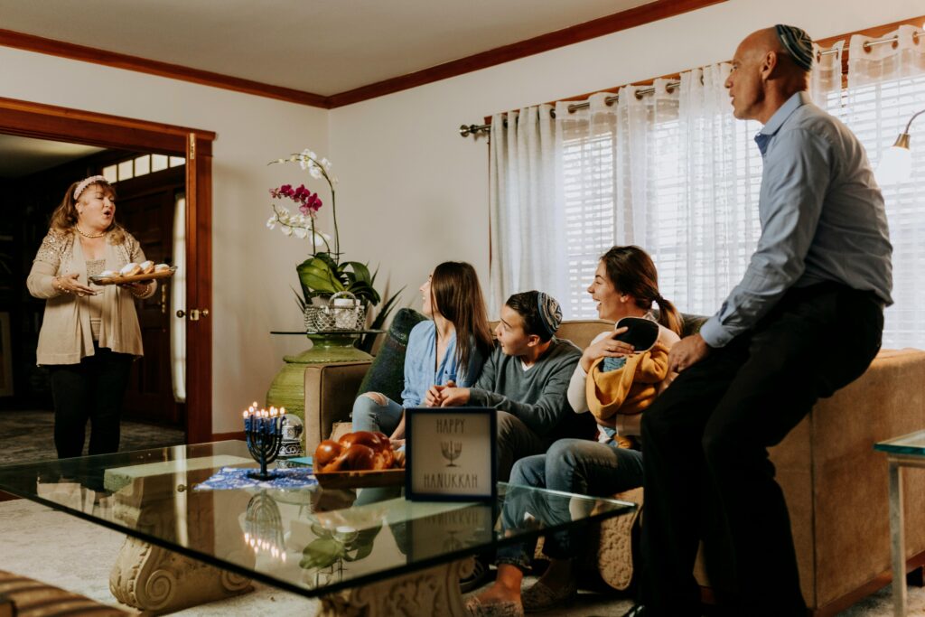 How to Prepare Your Home for Long-Term Guests