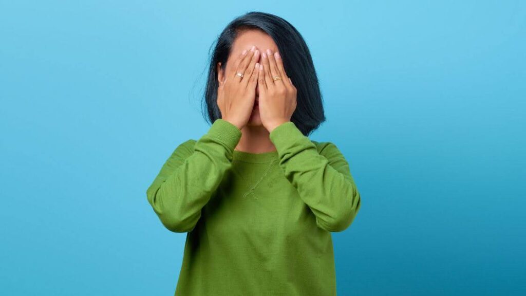 Common Mistakes Expat Applicants Make &amp; Ways to Avoid Them (Permits, Documentations, Housing, Taxes)